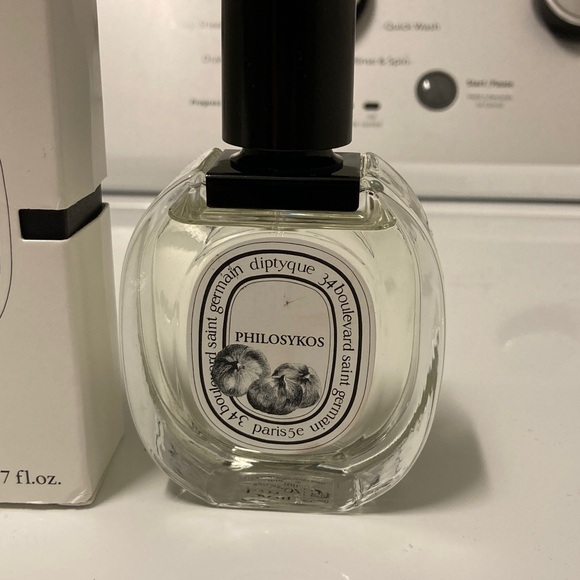 Diptyque Philosykos Eau de Toilette - Black and White Elegance - Picture 2 of 8